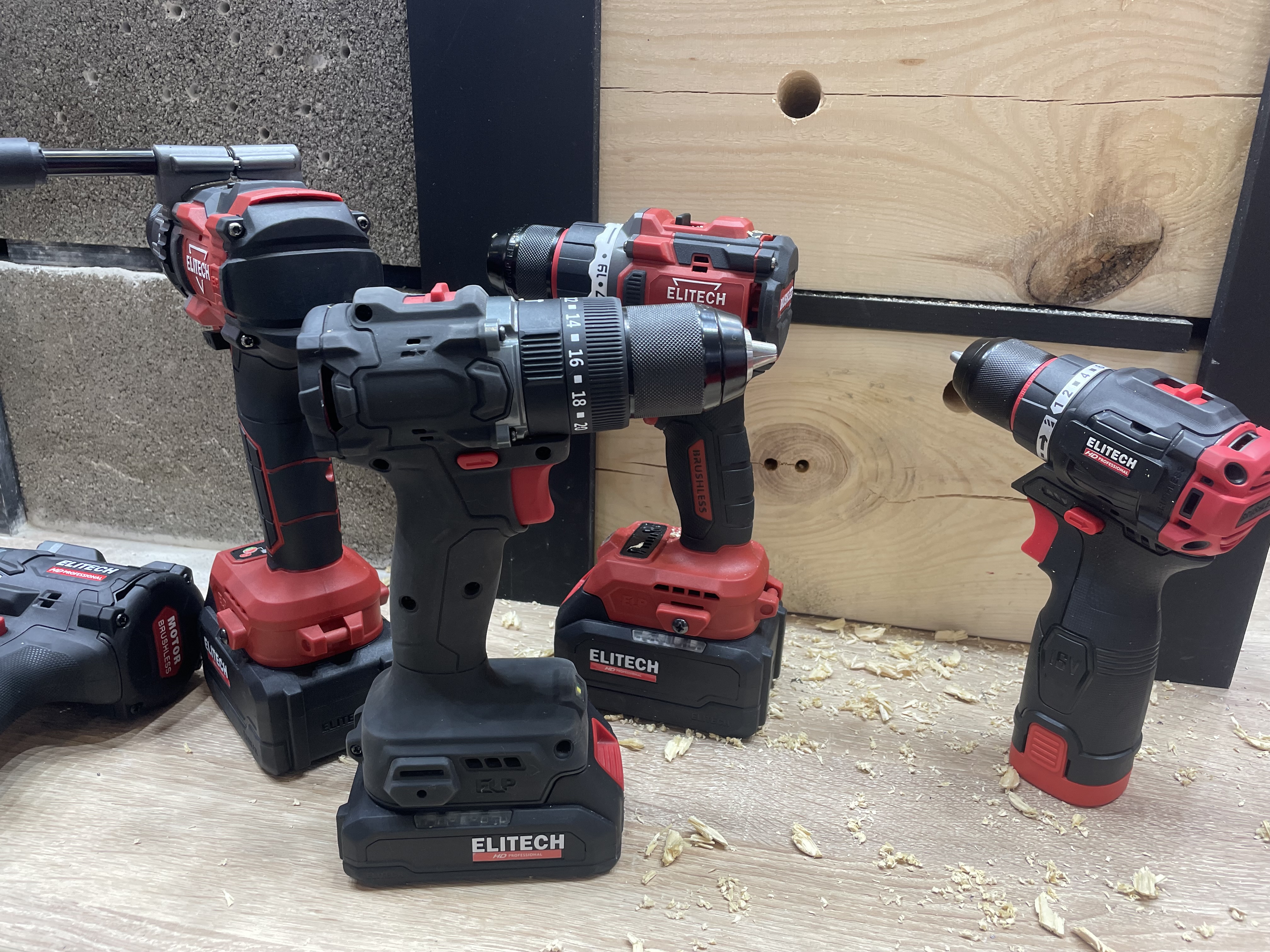 How to Choose the Suitable Battery Cordless Drill?